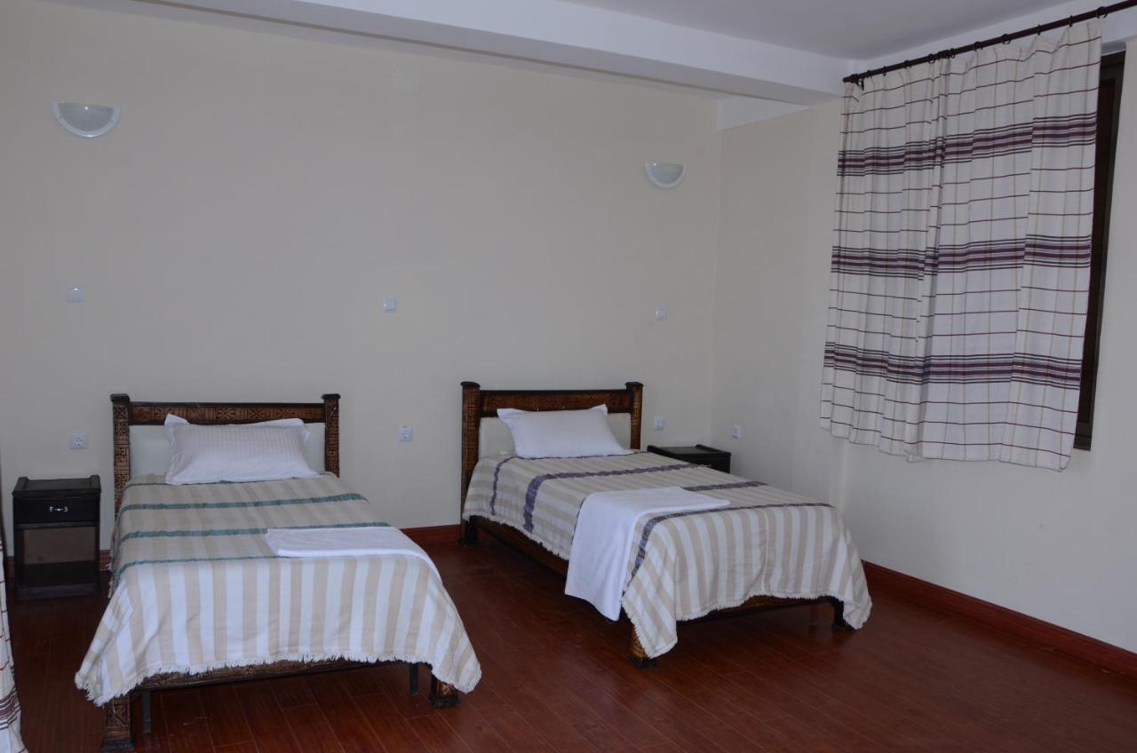 Zan-Seyoum Hotel - Lalibela Bagian luar foto