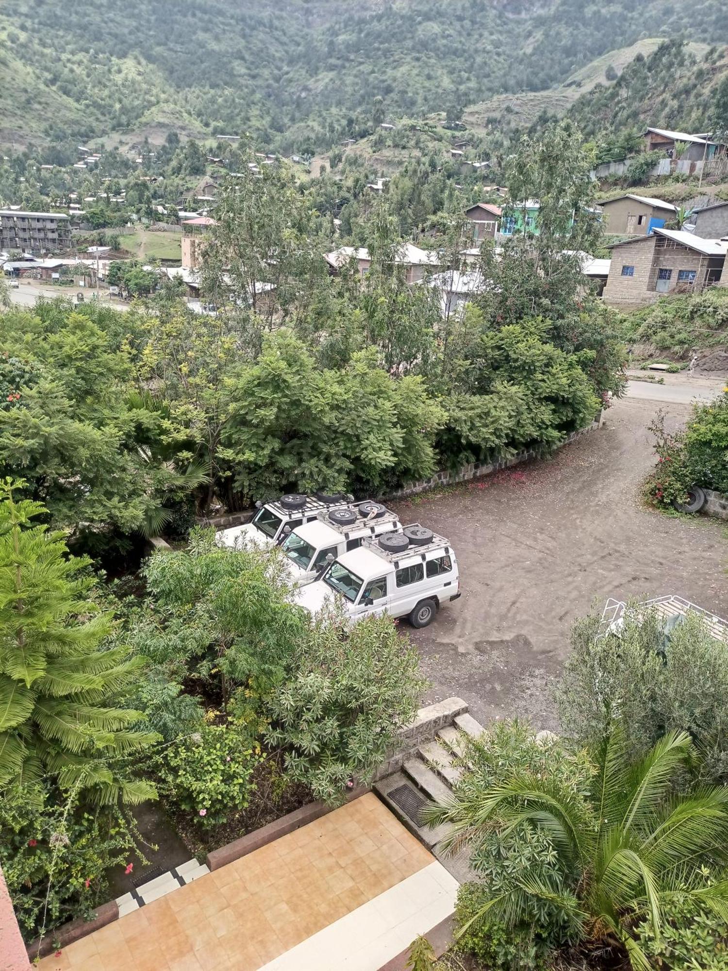 Zan-Seyoum Hotel - Lalibela Bagian luar foto