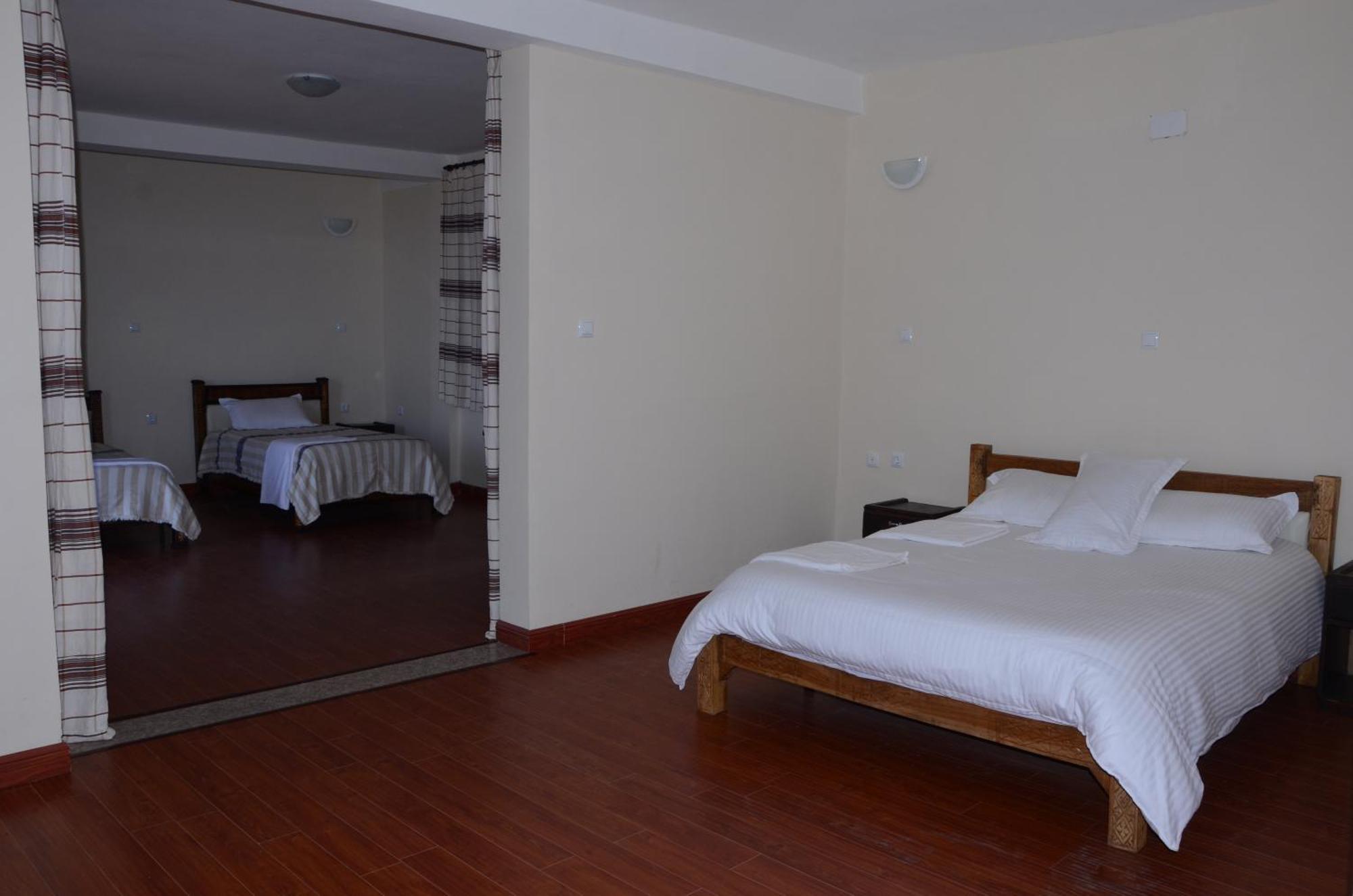 Zan-Seyoum Hotel - Lalibela Bagian luar foto