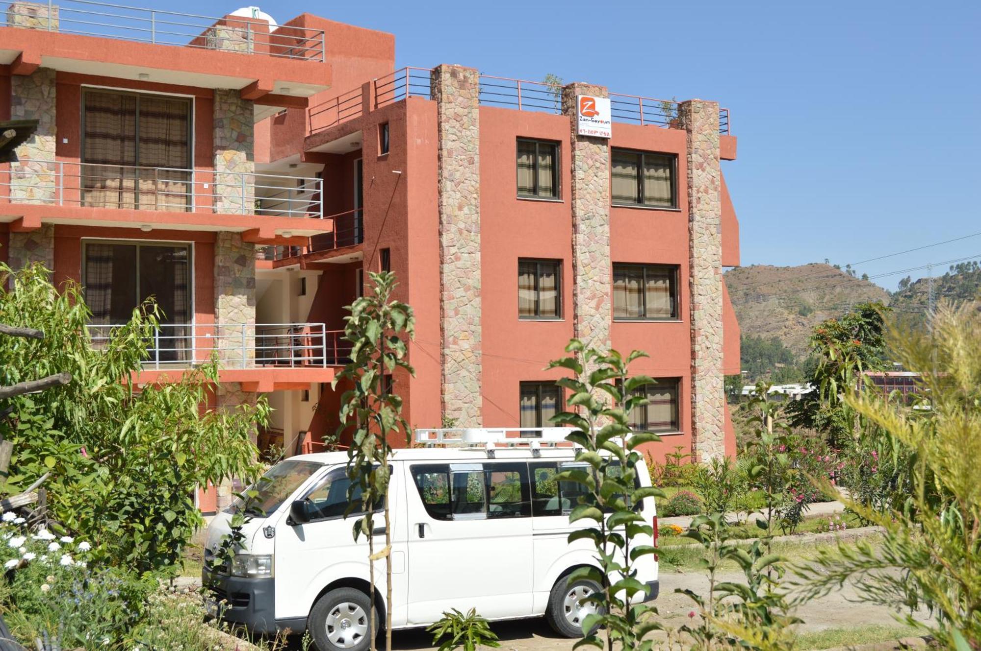 Zan-Seyoum Hotel - Lalibela Bagian luar foto