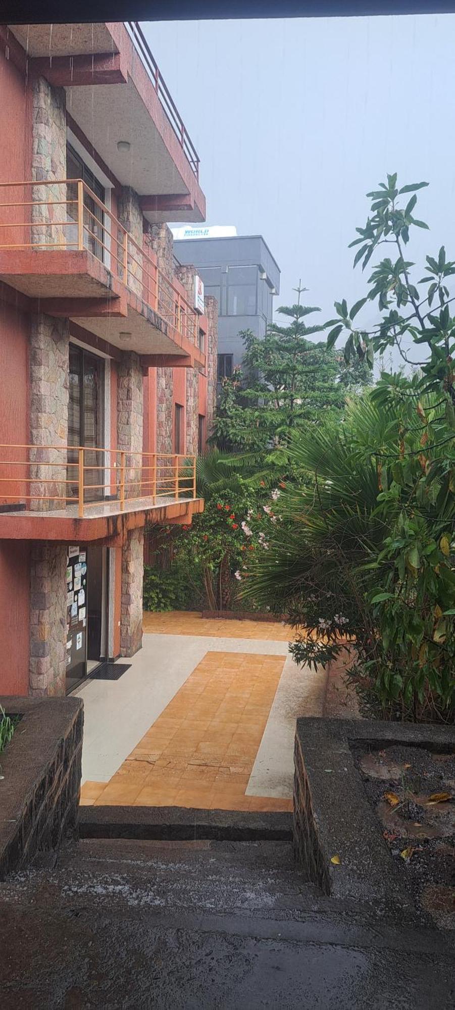 Zan-Seyoum Hotel - Lalibela Bagian luar foto